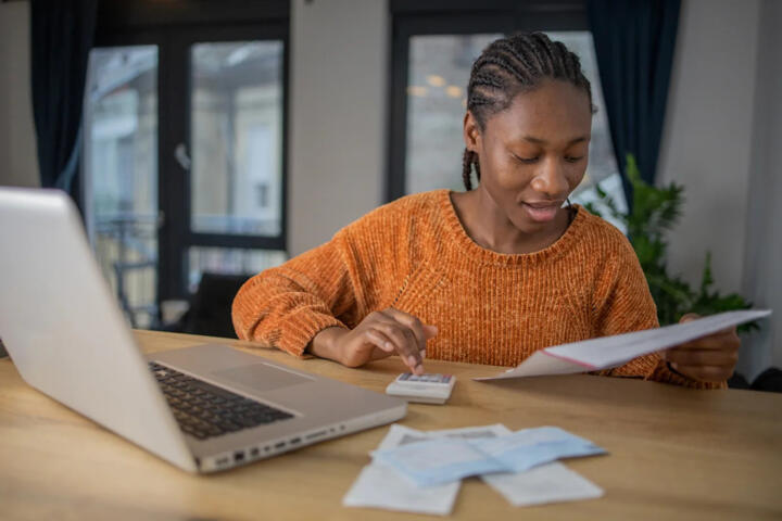 Federal vs Private Student Loans: Cost Comparison